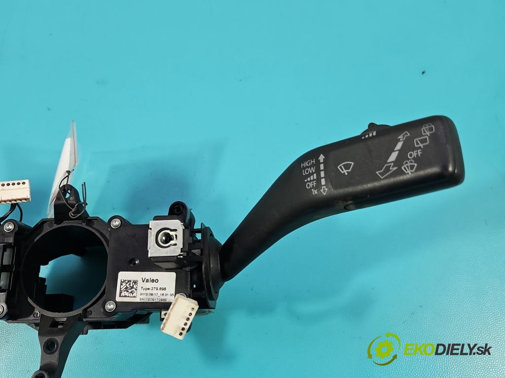 Skoda Yeti 2009-2017 2.0d 170 HP manual 125 kW 1968 cm3 5- prepínač komplex: 5K0953502M (Prepínacie páčky pod volantom)