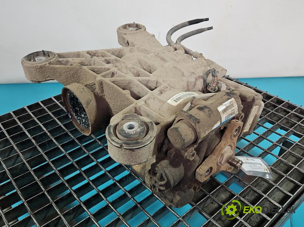 Skoda Yeti 2009-2017 2.0d 170 HP manual 125 kW 1968 cm3 5- Most: zadní: HAA