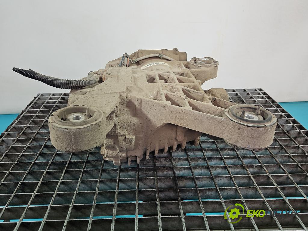 Skoda Yeti 2009-2017 2.0d 170 HP manual 125 kW 1968 cm3 5- Most: zadní: HAA