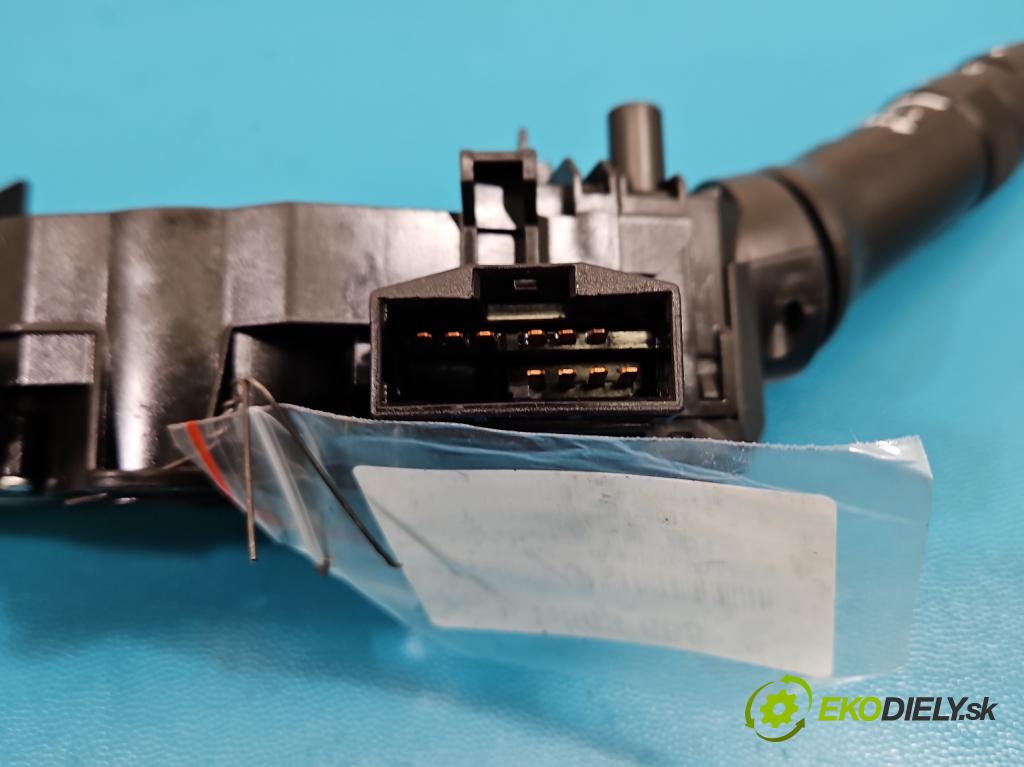 Hyundai I20 I 2008-2014 1.2 16V 78 HP manual 57.2 kW 1248 cm3 5- prepínač komplex: 93420-1J110 (Prepínacie páčky pod volantom)