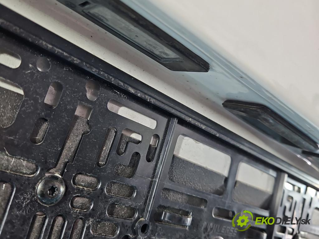 Skoda Yeti 2009-2017 2.0d 170 HP manual 125 kW 1968 cm3 5- zadna kufor  (Kapota zadná (kufor))