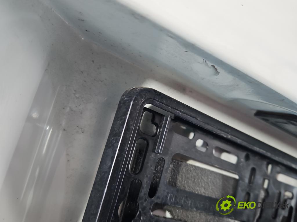 Skoda Yeti 2009-2017 2.0d 170 HP manual 125 kW 1968 cm3 5- zadna kufor  (Kapota zadná (kufor))