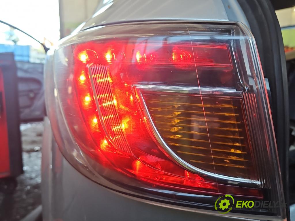 Mazda 6 II GH 2007-2012 2.2 citd 125 HP manual 92 kW 2184 cm3 5- svetlo / reflektor zadné ľavé blatník