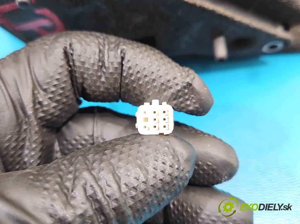 Mazda 6 II GH 2007-2012 2.2 citd 125 HP manual 92 kW 2184 cm3 5- zrkadlo ľavé  (Kľučka dverí ostatné)