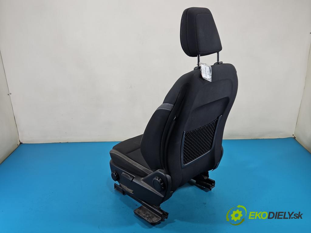 Ford Focus Mk4 2018- 1.0 ecoboost 125 HP manual 92 kW 999 cm3 5- Sedačka ľavý  (Sedadlo)