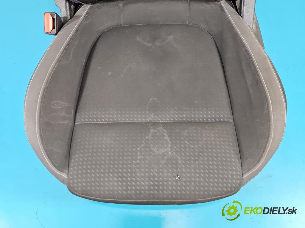 Ford Focus Mk4 2018- 1.0 ecoboost 125 HP manual 92 kW 999 cm3 5- Sedačka ľavý  (Sedadlo)
