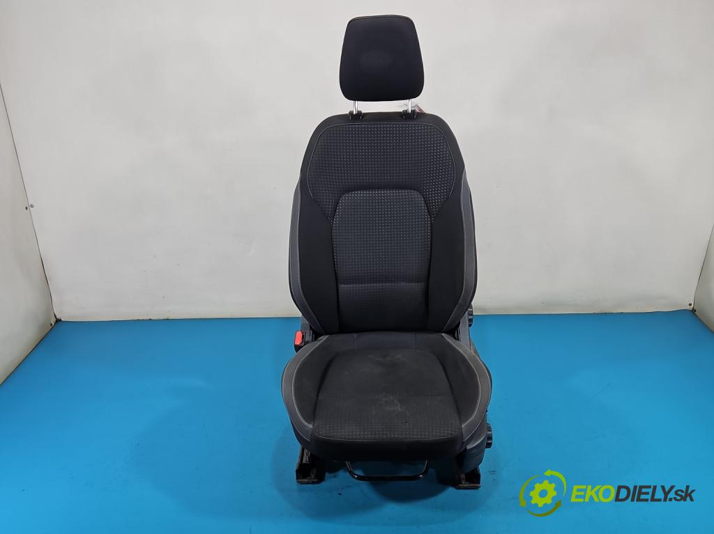 Ford Focus Mk4 2018- 1.0 ecoboost 125 HP manual 92 kW 999 cm3 5- Sedačka ľavý  (Sedadlo)
