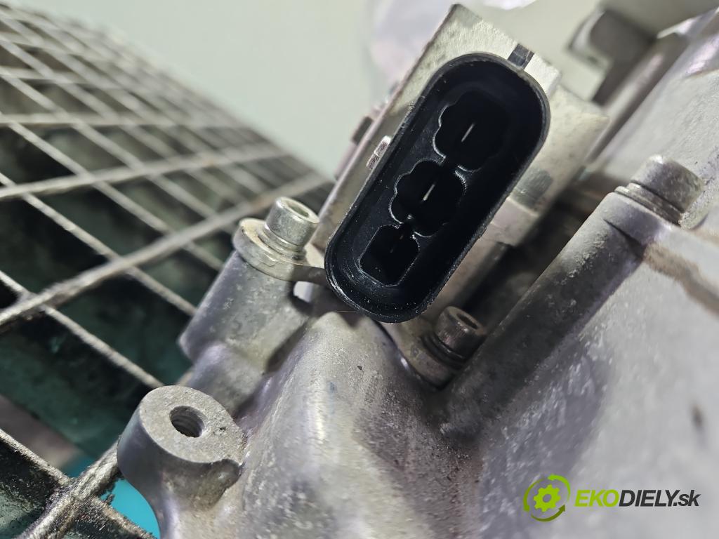 Kia Niro I 2016-2022 1.6 GDI 105 hp automatic 77 kW 1580 cm3 5- měnič aktuální: 366002B515