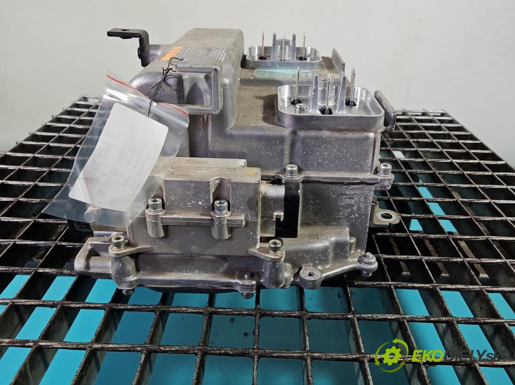 Kia Niro I 2016-2022 1.6 GDI 105 hp automatic 77 kW 1580 cm3 5- měnič aktuální: 366002B515