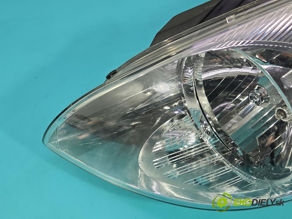 Hyundai I20 I 2008-2014 1.2 16V 78 HP manual 57.2 kW 1248 cm3 5- Reflektor: ľavý 92101-1J0XX (Kľučka dverí ostatné)