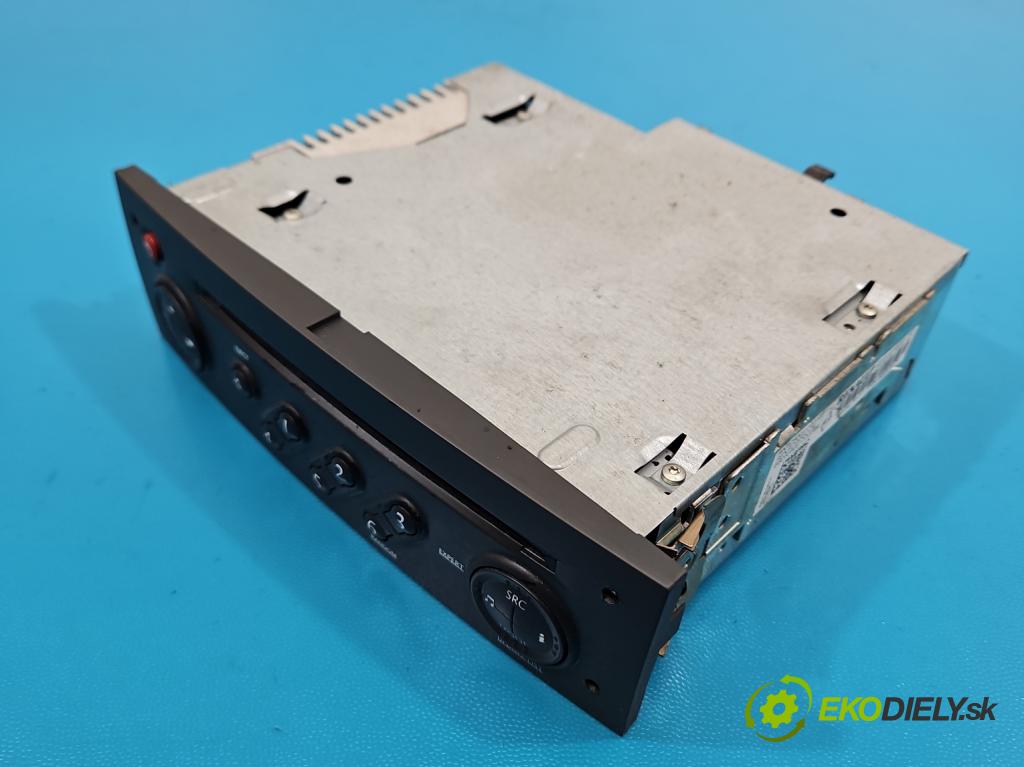 Renault Clio III 2005-2012 1.5 dci 68 HP manual 50 kW 1461 cm3 3- Radio originál 8200607915C