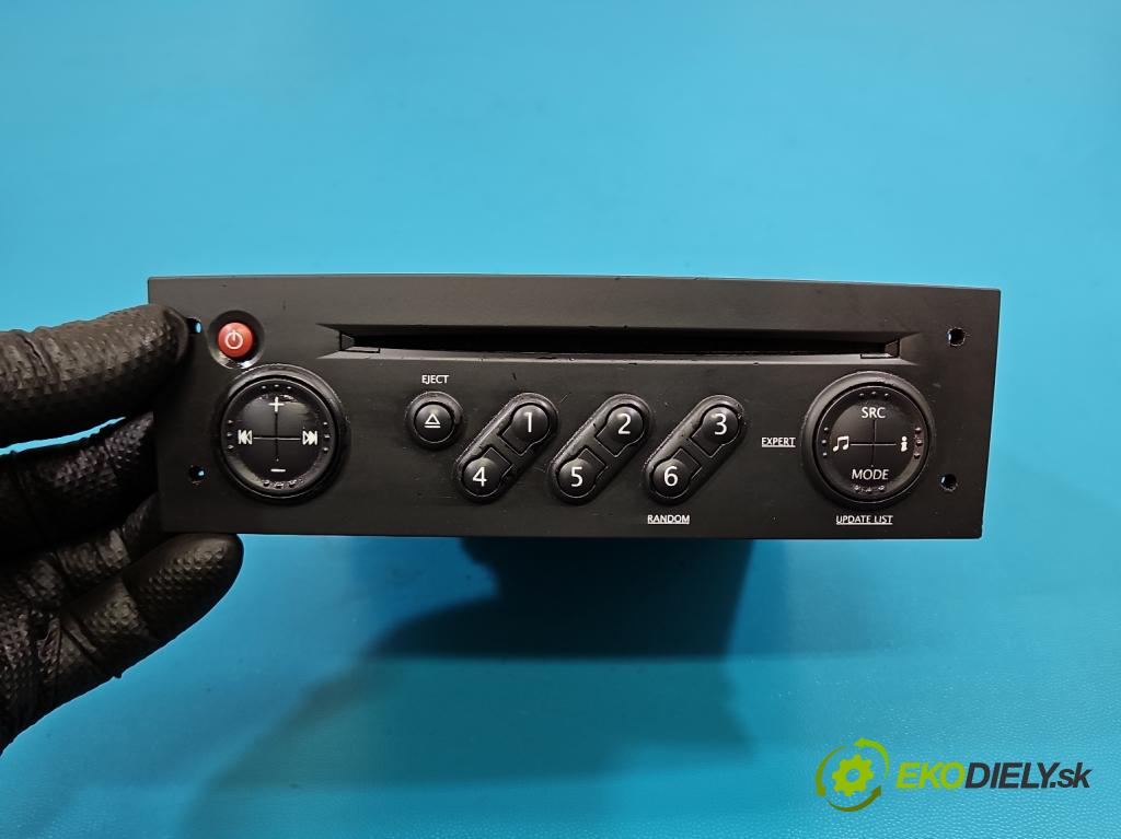Renault Clio III 2005-2012 1.5 dci 68 hp manual 50 kW 1461 cm3 3- Radio továrna: 8200607915C
