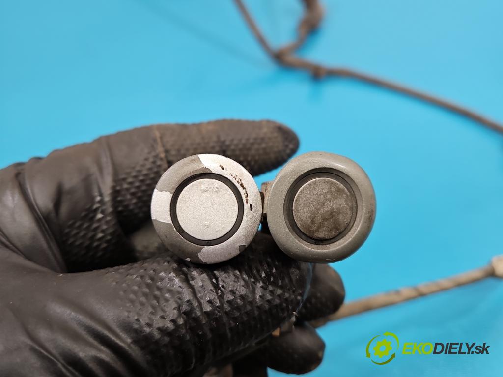 Mitsubishi Outlander II 2006-2013 2.0 DI-D 140 HP manual 103 kW 1968 cm3 5- snímač parkovaní: