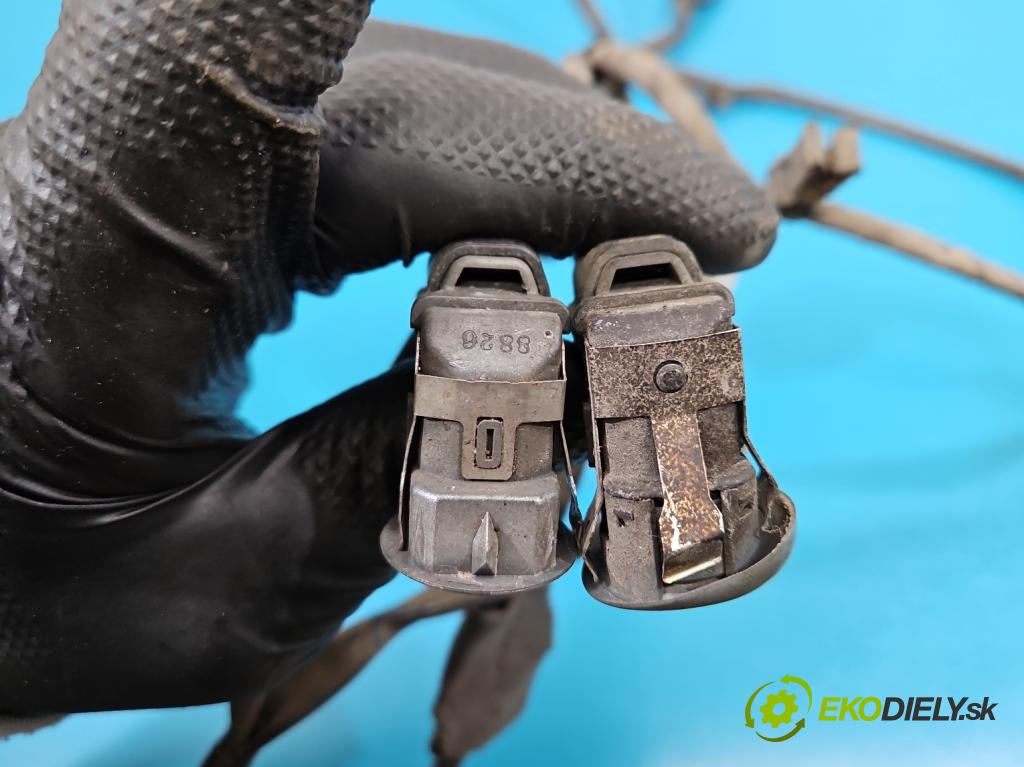 Mitsubishi Outlander II 2006-2013 2.0 DI-D 140 HP manual 103 kW 1968 cm3 5- snímač parkovaní: