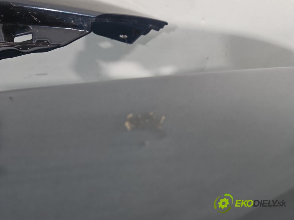 Toyota Verso 2009-2018 2.0 D4D 125 HP manual 92 kW 1998 cm3 5- nárazník predné 53112-0F070 (Kľučka dverí ostatné)