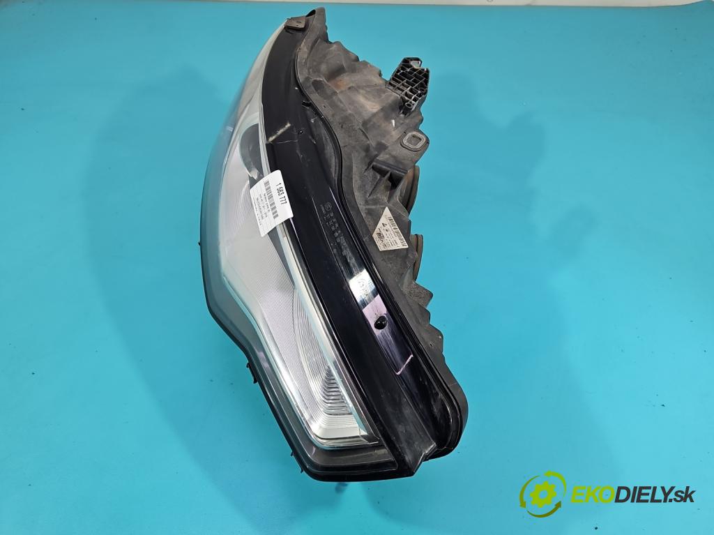 Audi A6 C7 2011-2018 2.0 tdi 177 HP automatic 130 kW 1968 cm3 5- Reflektor: pravý 4G0941044J (Svetlo predné pravé)