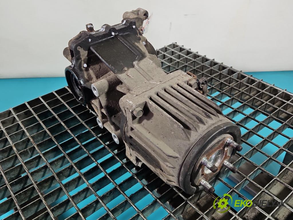 Mitsubishi Outlander II 2006-2013 2.0 DI-D 140 HP manual 103 kW 1968 cm3 5- Most: zadní: 8H20