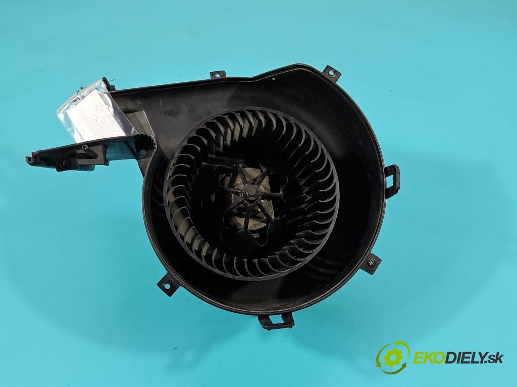 Opel Signum 2.2 16V 155 HP manual 114 kW 2198 cm3 5- ventilátor vzduchu 985852T