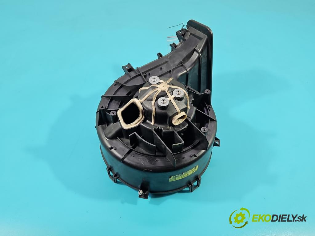 Opel Signum 2.2 16V 155 hp manual 114 kW 2198 cm3 5- ventilátor vzduchu 985852T