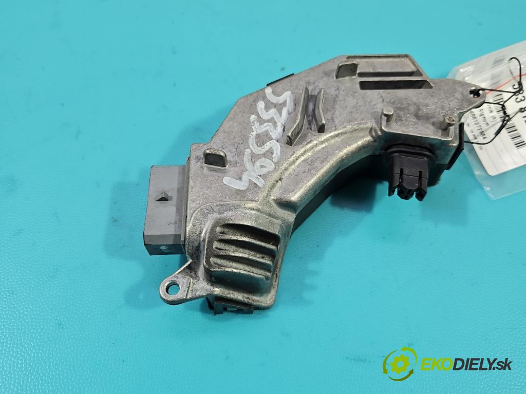 Opel Signum 2.2 16V 155 HP manual 114 kW 2198 cm3 5- rezistor 73421312