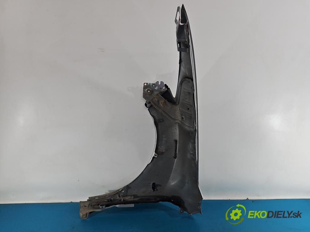 Mazda 6 II GH 2007-2012 2.2 citd 125 HP manual 92 kW 2184 cm3 5- blatník predné pravý  (Kľučka dverí ostatné)