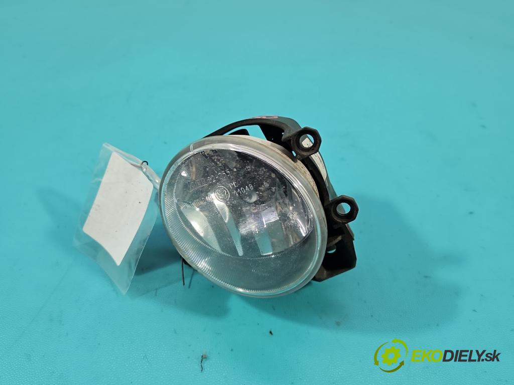 Toyota Verso 2009-2018 2.0 D4D 125 HP manual 92 kW 1998 cm3 5- Halogen pravý 81210-02110 (Kľučka dverí ostatné)