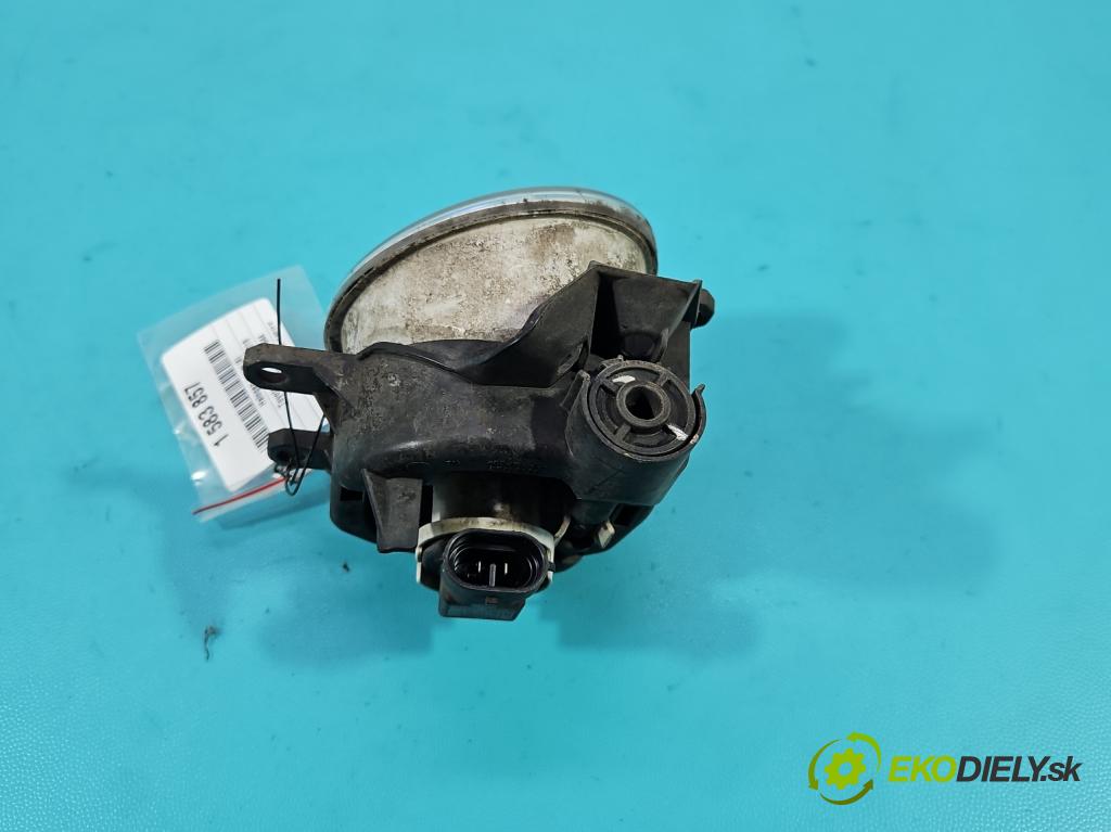 Toyota Verso 2009-2018 2.0 D4D 125 HP manual 92 kW 1998 cm3 5- Halogen pravý 81210-02110 (Kľučka dverí ostatné)