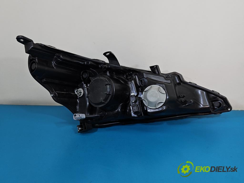 Toyota Verso 2009-2018 2.0 D4D 125 HP manual 92 kW 1998 cm3 5- Reflektor: ľavý  (Kľučka dverí ostatné)