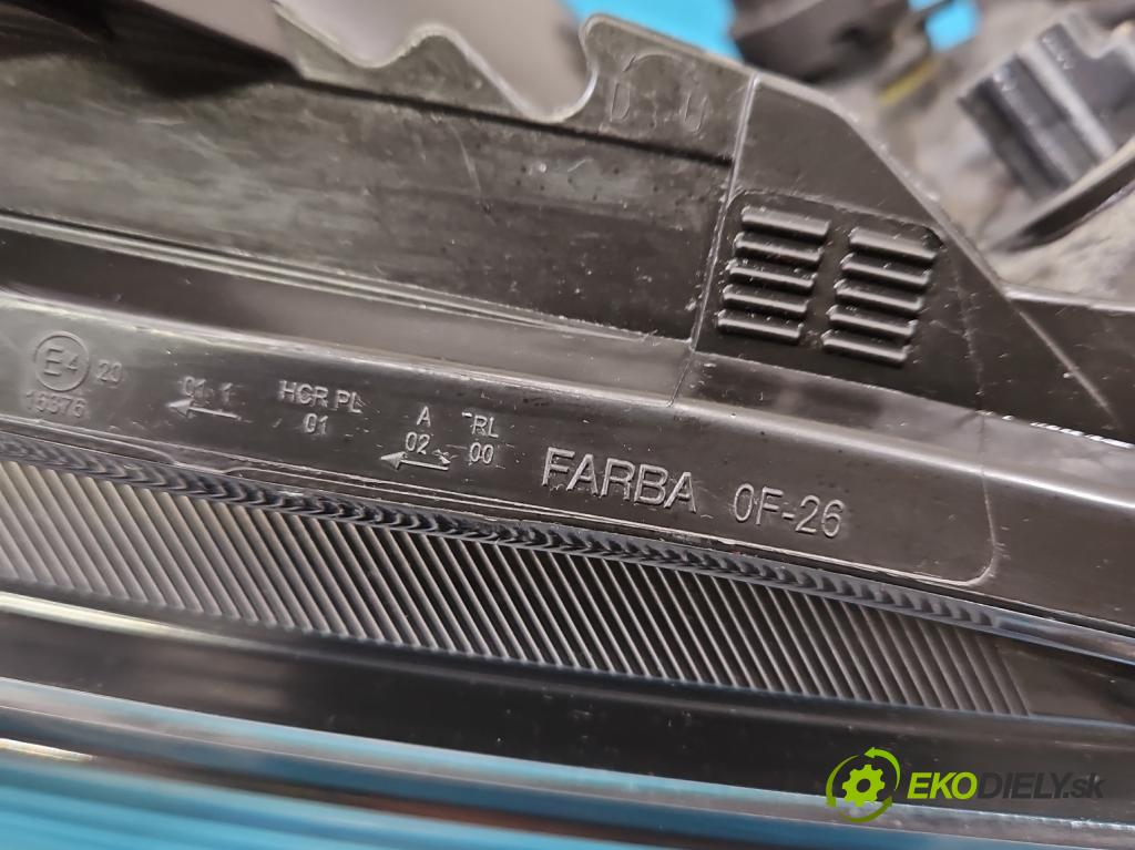 Toyota Verso 2009-2018 2.0 D4D 125 HP manual 92 kW 1998 cm3 5- Reflektor: pravý 81130-0F161-00 (Svetlo predné pravé)