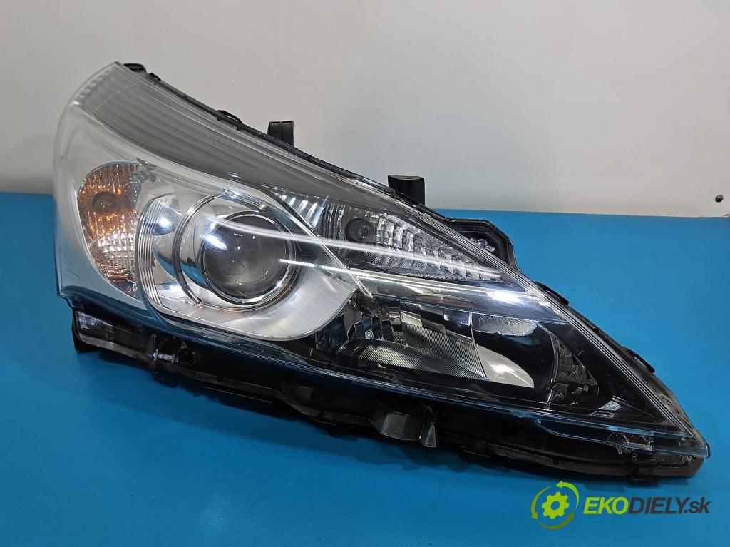 Toyota Verso 2009-2018 2.0 D4D 125 HP manual 92 kW 1998 cm3 5- Reflektor: pravý 81130-0F161-00 (Svetlo predné pravé)