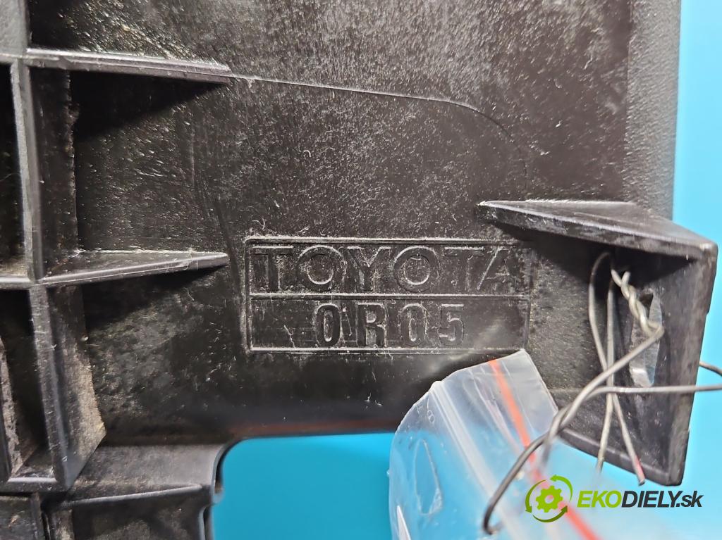 Toyota Verso 2009-2018 2.0 D4D 125 HP manual 92 kW 1998 cm3 5- obal filtra vzduchu  (Obal vzduchového filtra)