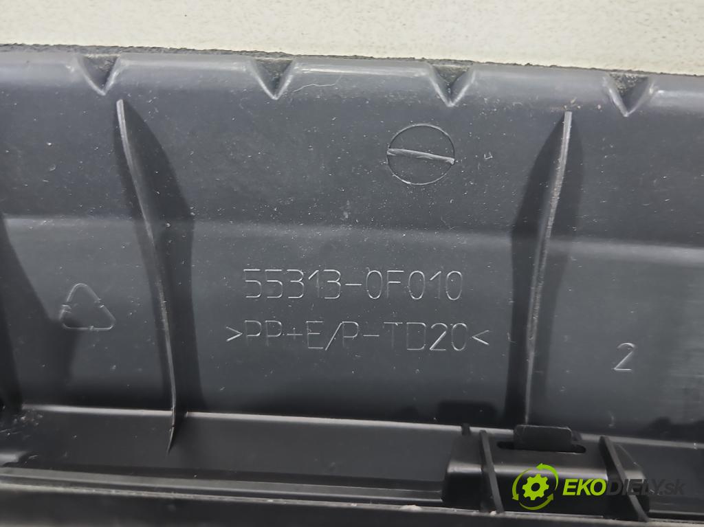 Toyota Verso 2009-2018 2.0 D4D 125 HP manual 92 kW 1998 cm3 5- kokpit,pristrojová doska rozdeľovacia