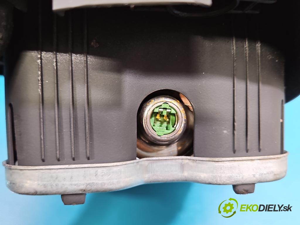 Renault Clio III 2005-2012 1.5 dci 68 hp manual 50 kW 1461 cm3 3- volant 8200677492 (Volant)