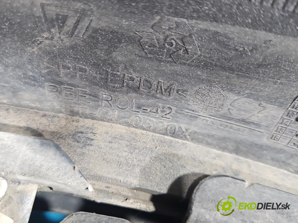 Renault Clio III 2005-2012 1.5 dci 68 HP manual 50 kW 1461 cm3 3- nárazník predné  (Kľučka dverí ostatné)