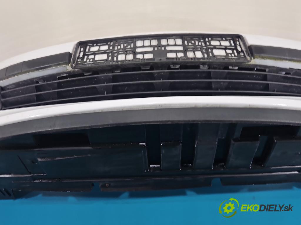 Renault Clio III 2005-2012 1.5 dci 68 HP manual 50 kW 1461 cm3 3- nárazník predné  (Kľučka dverí ostatné)