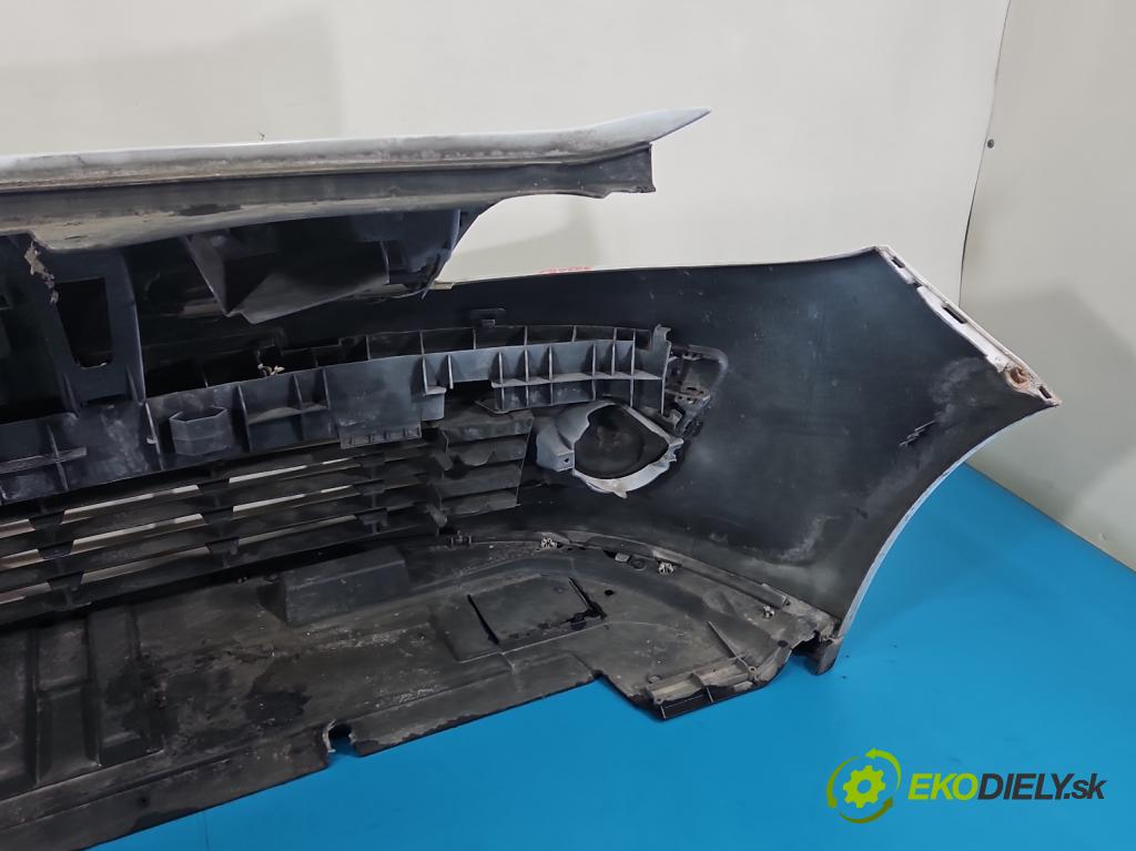 Renault Clio III 2005-2012 1.5 dci 68 HP manual 50 kW 1461 cm3 3- nárazník predné  (Kľučka dverí ostatné)