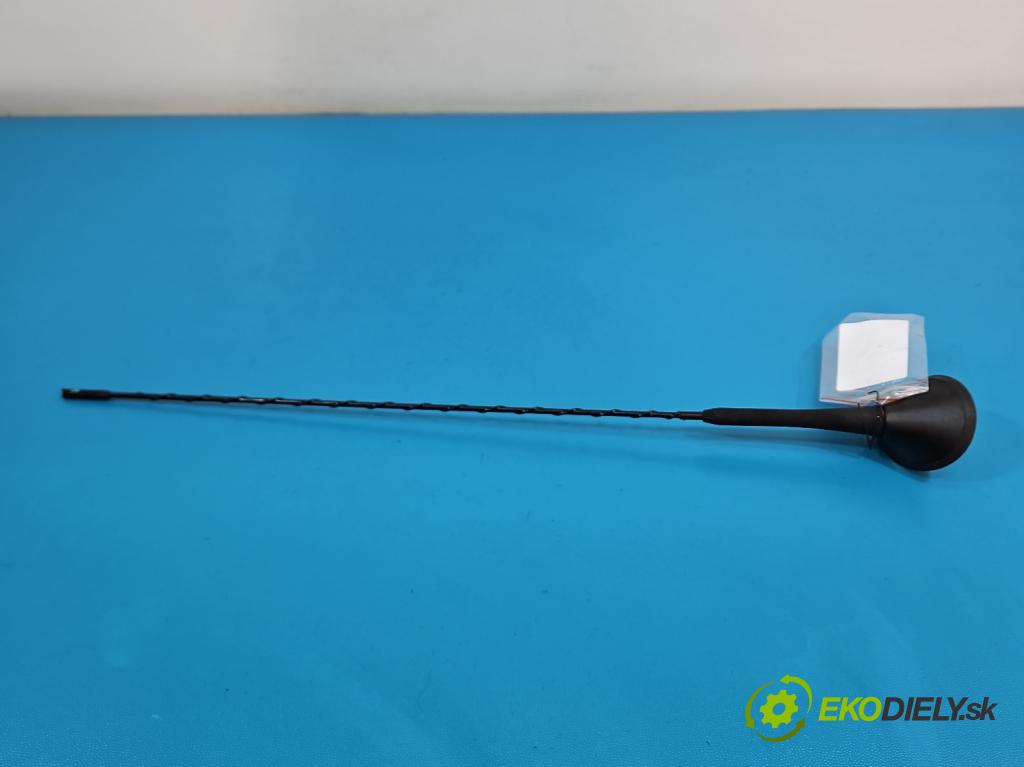 Hyundai I20 I 2008-2014 1.2 16V 78 HP manual 57.2 kW 1248 cm3 5- Antena