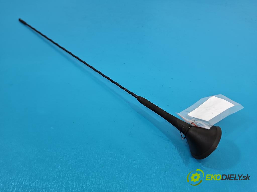 Hyundai I20 I 2008-2014 1.2 16V 78 HP manual 57.2 kW 1248 cm3 5- Antena 
