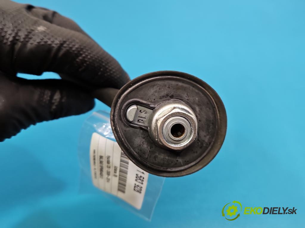 Hyundai I20 I 2008-2014 1.2 16V 78 HP manual 57.2 kW 1248 cm3 5- Antena