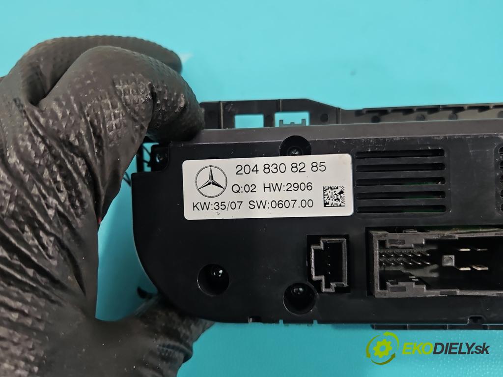 Mercedes C W204 2007-2014 2.2 CDI 136 HP manual 100 kW 2148 cm3 4- panel kúrenia 2048308285