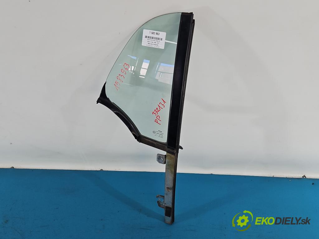 Smart Fortwo 1998-2007 54 HP manual 40 kW 599 cm3 3- sklo dvere predné pravé 