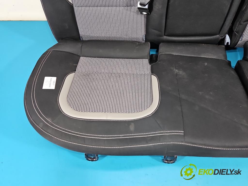 Kia Ceed II 2012-2018 1.6 crdi 128 HP manual 94 kW 1582 cm3 5- Pohovka: zadné (Sedadlo)