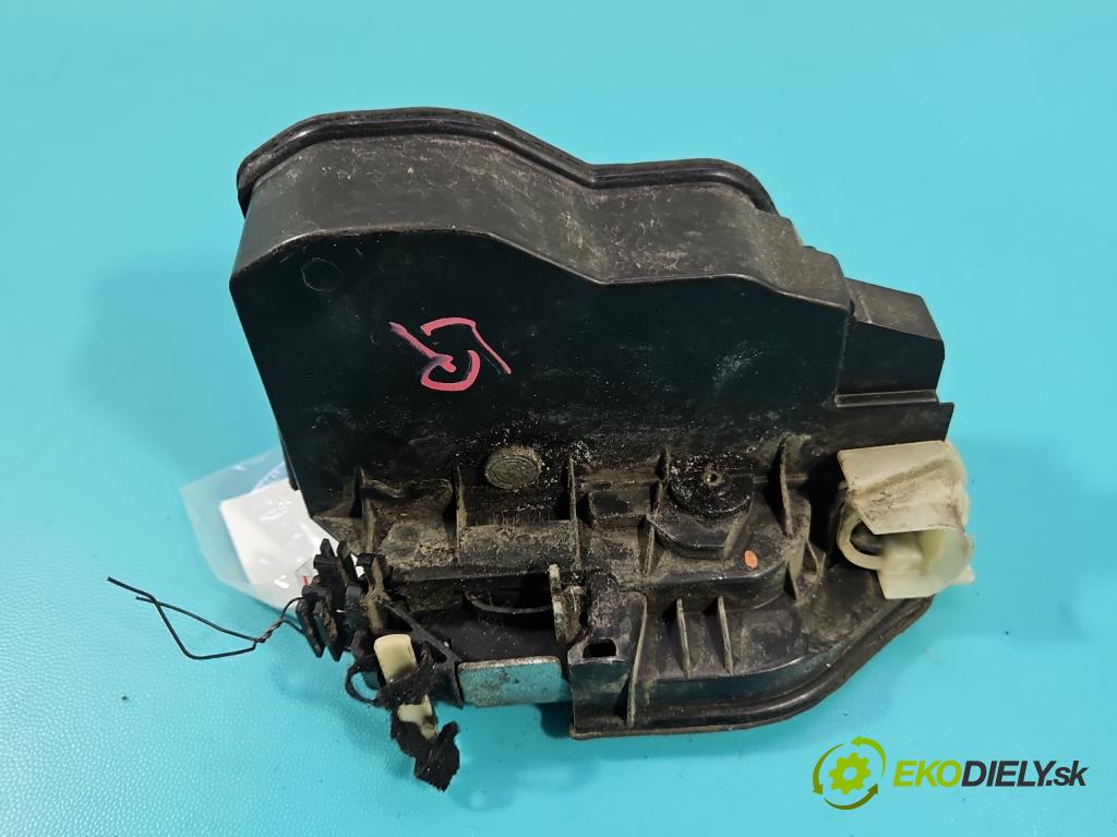 Bmw 3 F30 2011-2018 2.0d 184hp automatic 135 kW 1995 cm3 5- zámok predné ľavý 4822441