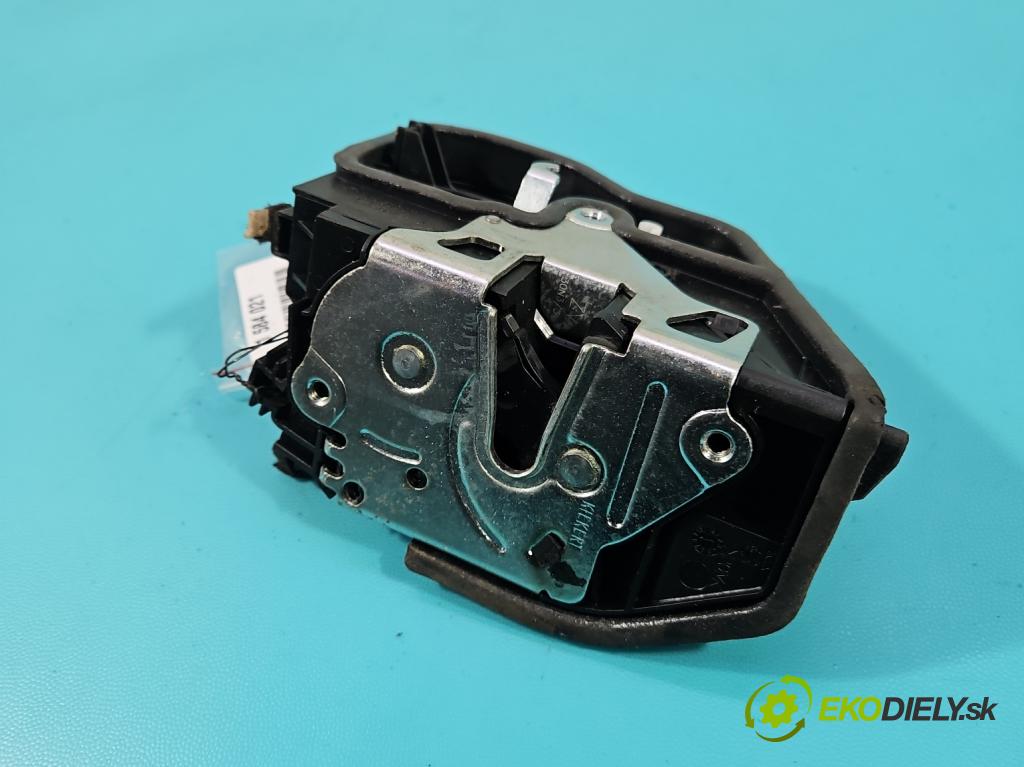 Bmw 3 F30 2011-2018 2.0d 184hp automatic 135 kW 1995 cm3 5- zámok predné pravý 4822440