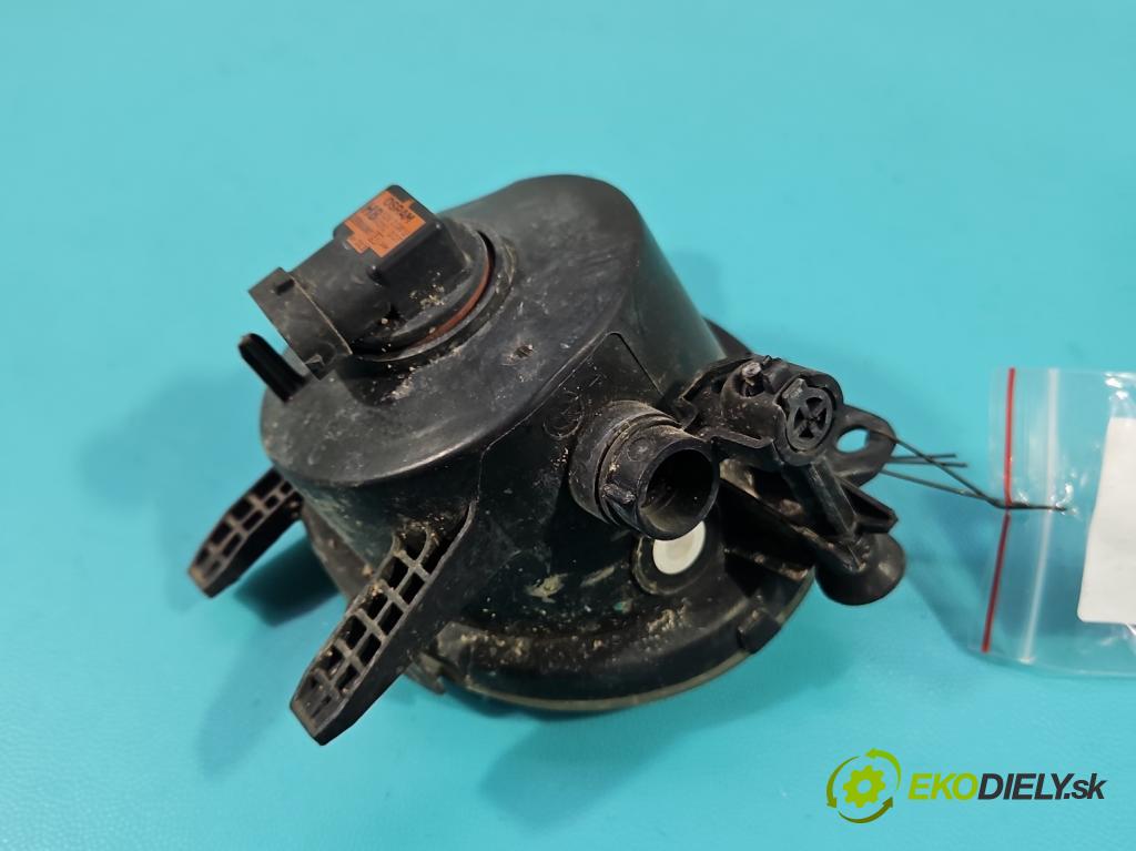 Bmw 3 F30 2011-2018 2.0d 184hp automatic 135 kW 1995 cm3 5- Halogen ľavý 7248911 (Kľučka dverí ostatné)