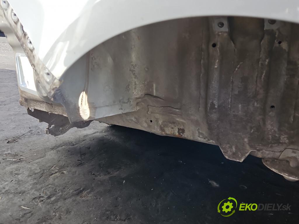 Opel Astra IV 2009-2015 1.4 T 140 HP manual 103 kW 1364 cm3 4- blatník zadné pravý