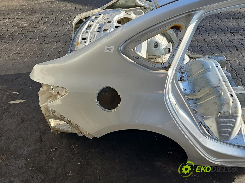 Opel Astra IV 2009-2015 1.4 T 140 HP manual 103 kW 1364 cm3 4- blatník zadné pravý 