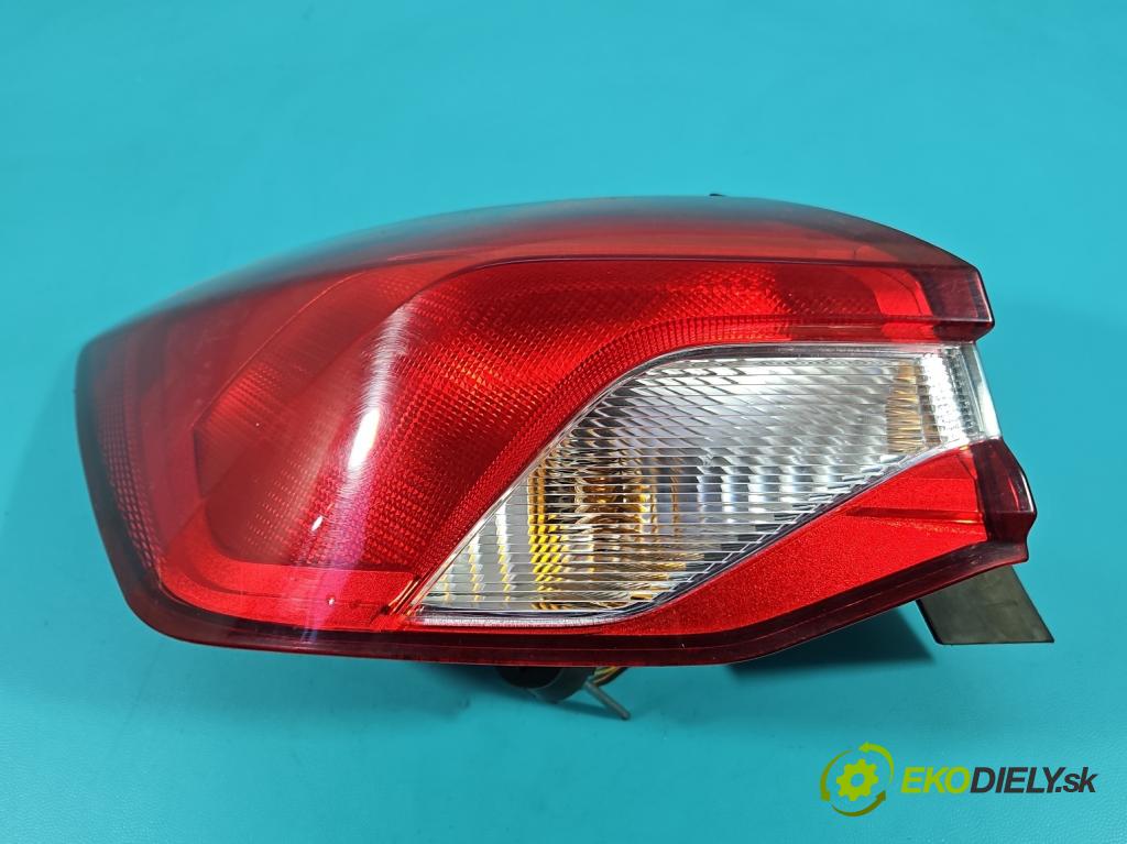 Ford Focus Mk4 2018- 1.0 ecoboost 125 HP manual 92 kW 999 cm3 5- svetlo / reflektor zadné ľavé JX7B-13405-CD (Kľučka dverí ostatné)