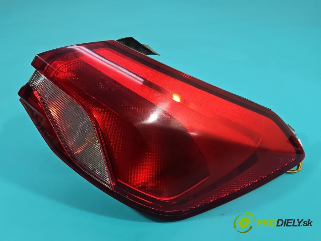 Ford Focus Mk4 2018- 1.0 ecoboost 125 HP manual 92 kW 999 cm3 5- svetlo / reflektor zadné pravé JX7B-13404-CD (Kľučka dverí ostatné)