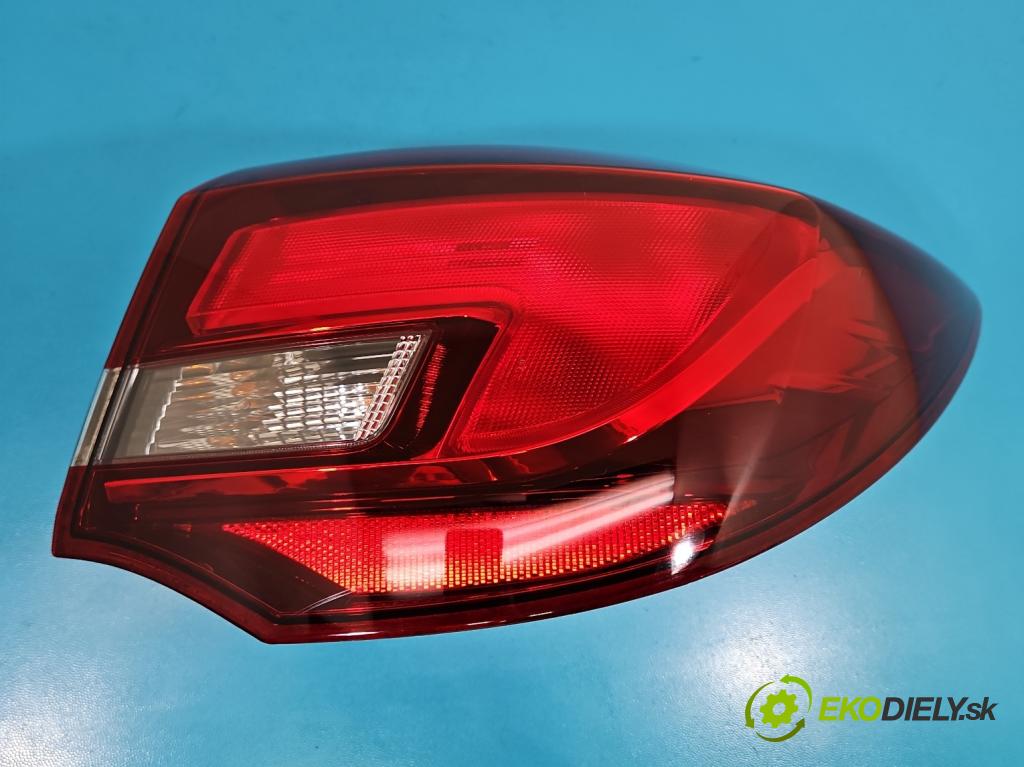 Opel Astra IV 2009-2015 1.4 T 140 HP manual 103 kW 1364 cm3 4- svetlo / reflektor zadné pravé 90015087 (Kľučka dverí ostatné)